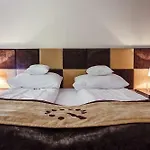 Boutique Hotel's Iii Pilsudskiego Aparthotel 3*