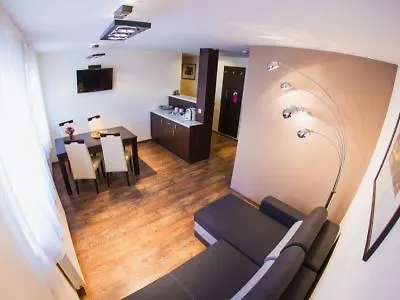 Boutique Hotel's Iii Pilsudskiego Aparthotel 3*