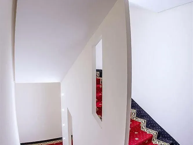 Апарт-отель Boutique Hotel's Iii Pilsudskiego Лодзь